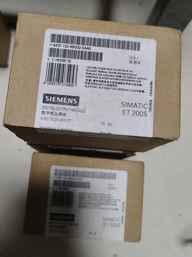SIEMENS Electronics Module 6ES7132-4BD32-0AA0 1 6ES7132 4BD32 0AA0 1767579064571