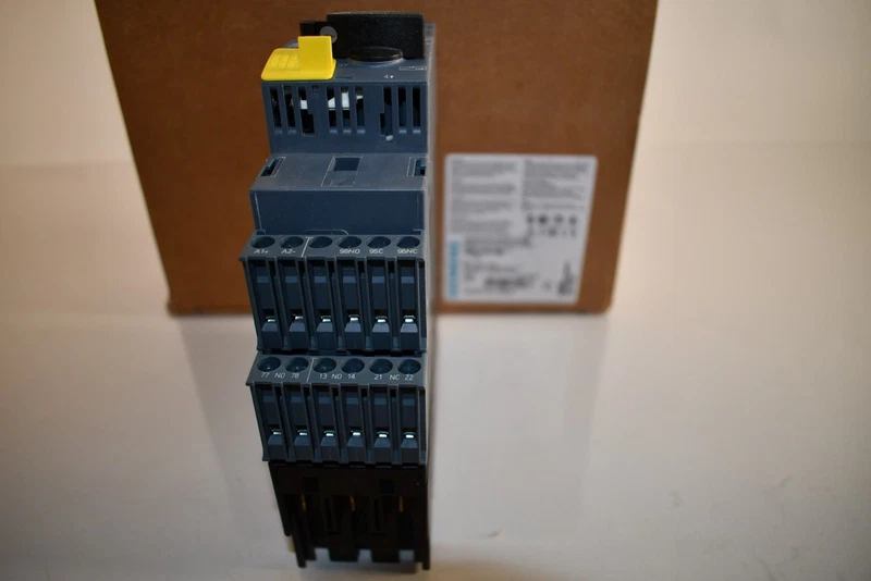 3RA6120-1CB33 3RA6120-1CB33