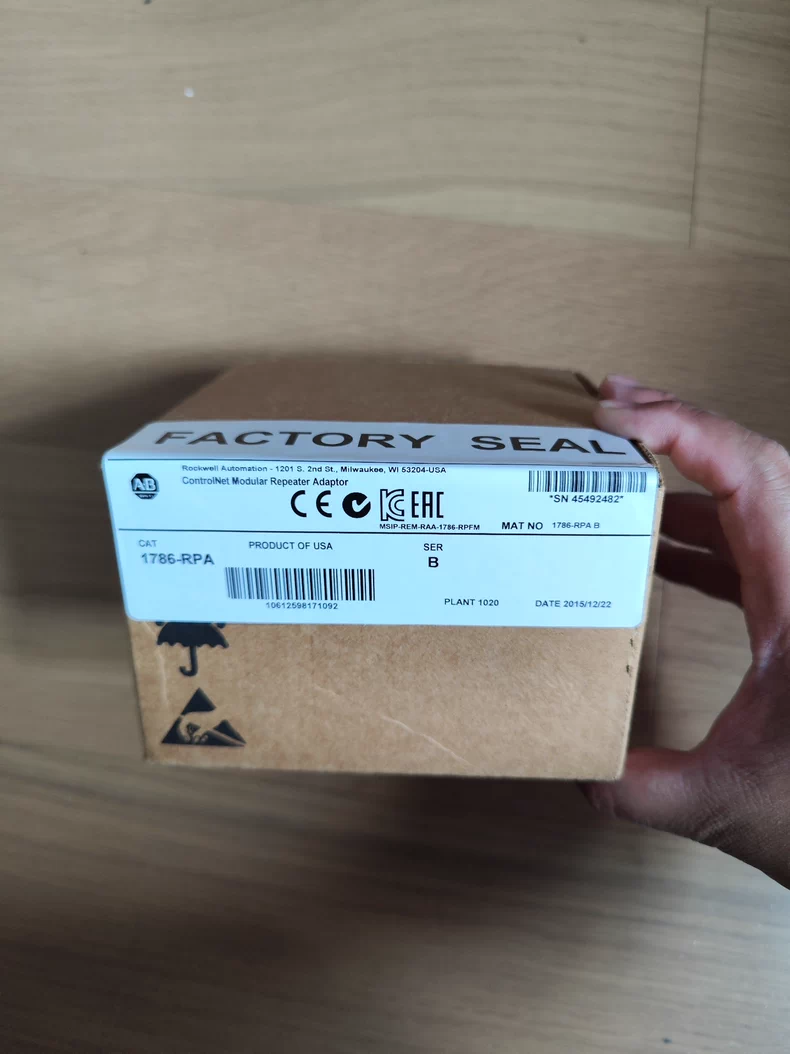 ALLEN BRADLEY 1786-RPA Repeater Module 1 1786 RPA 1774590809434