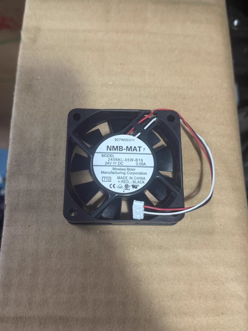 NMB-MAT 2406KL-05W-B19 DC 24V 0.05A 60*60*15mm 3-wire Inverter/ CPU Cooling Fan 1 2406KL 05W B19 1768785496268