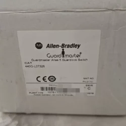 Allen Bradley Guardmaster safety switch 440G-L07326