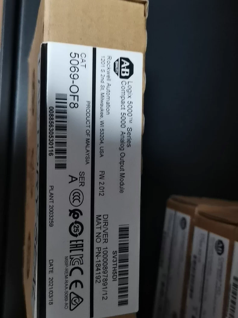 Allen-Bradley 5069-OF8 A Compact 5000 Analog Output Module 1 5069 OF8 1770600152507