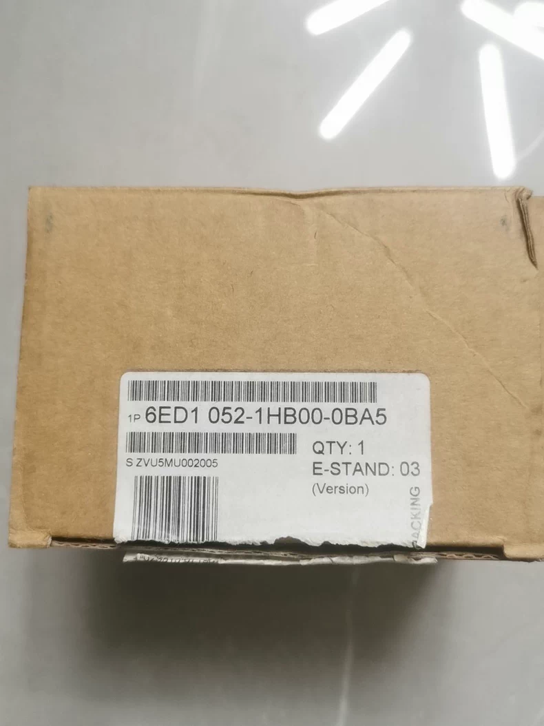 SIEMENS 6ED1052-1HB00-0BA5 Module 1 6ED1052 1HB00 0BA5 1768369148173