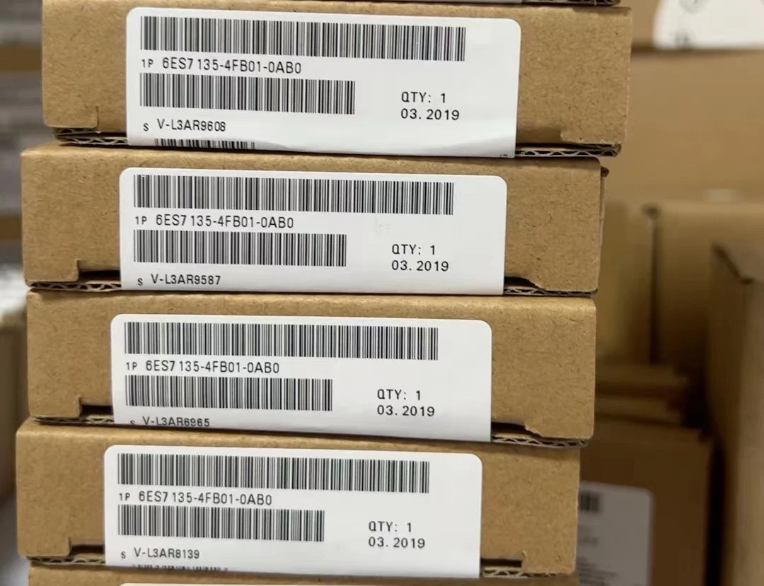 SIEMENS Analog Output Module 6ES7135-4FB01-0AB0 1 6ES7135 4FB01 0AB0 1769139674336