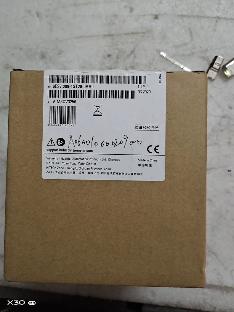 SIEMENS 6ES7288-1ST20-0AA0 module 1 6ES7288 1ST20 0AA0 1770014240512