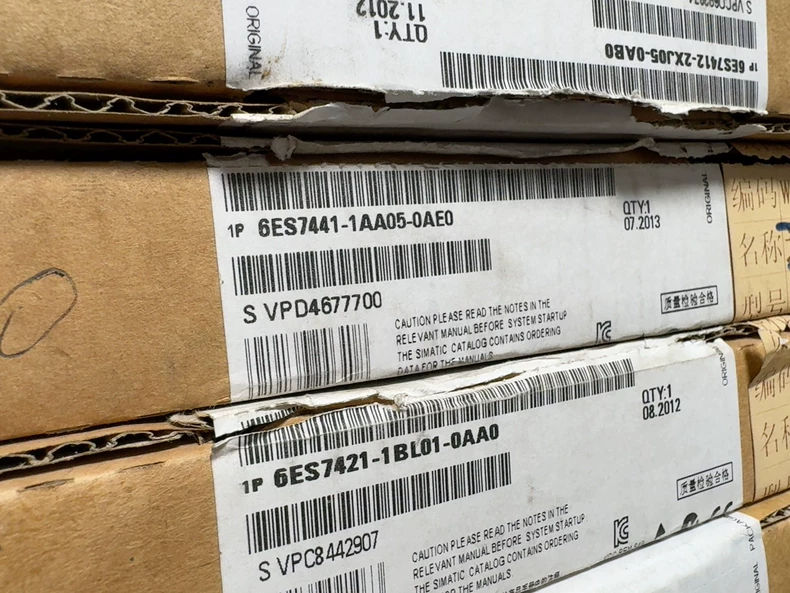SIEMENS 6ES7441-1AA05-0AE0 Coupling Module 1 6ES7441 1AA05 0AE0 1769478721851