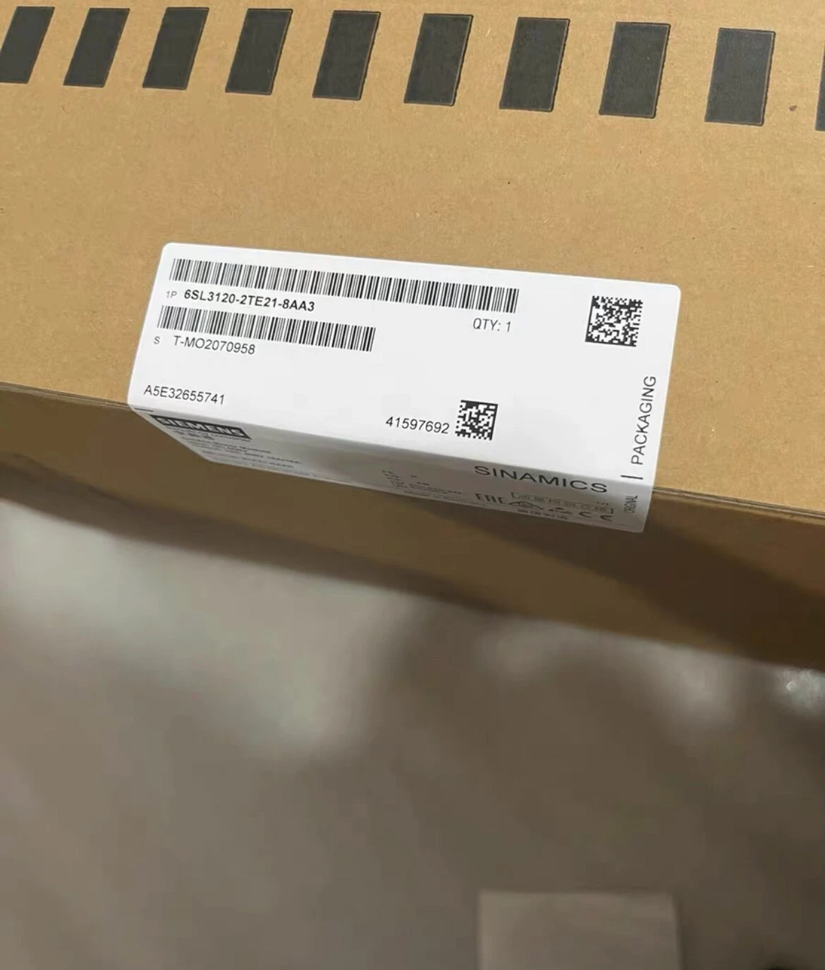 SIEMENS 6SL3120-2TE21-8AA3 Double Motor Module 1 6SL3120 2TE21 8AA3 1768275215132