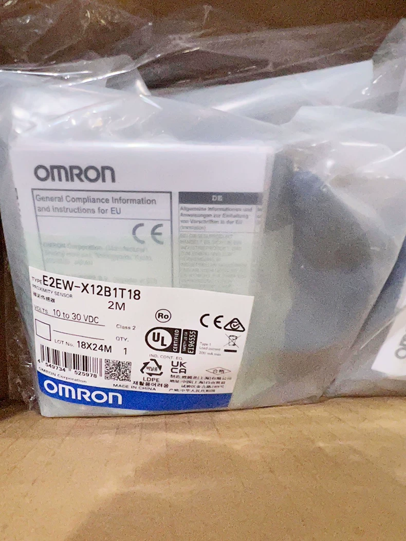 OMRON Proximity Switch Sensor E2EW-X12B1T18-M1 1 E2EW X12B1T18 1773642481475