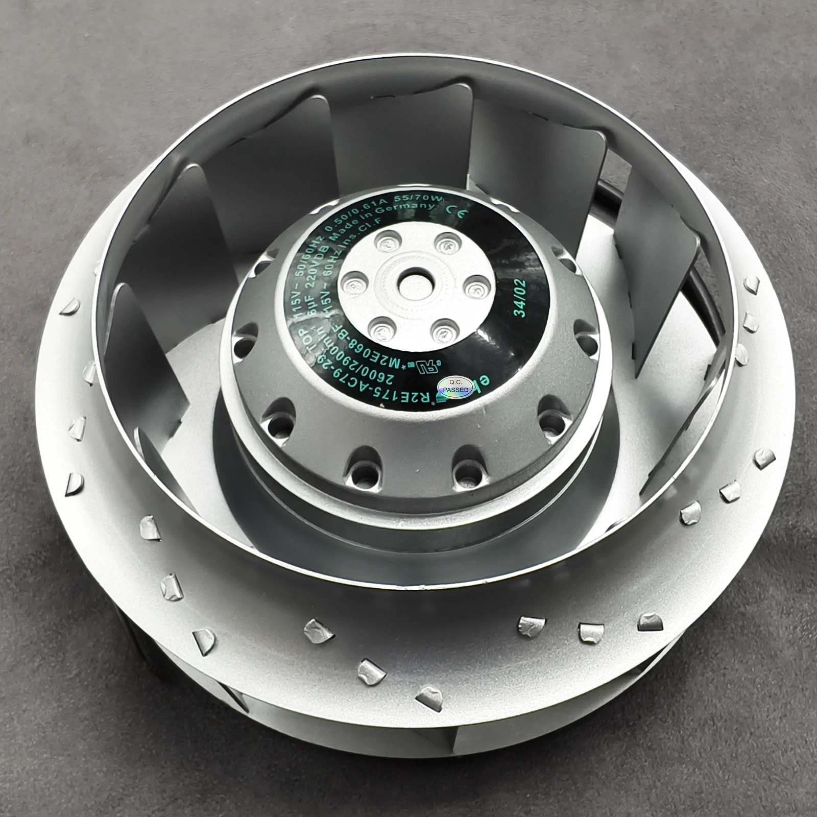 Ebmpapst Fan R2E175-AC79-29 115VAC 55/70W φ175mm High Air Volume Centrifugal Fan 1 R2E175 AC79 29 1767922848395