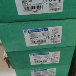 Telemecanique XBTR7500 small display module