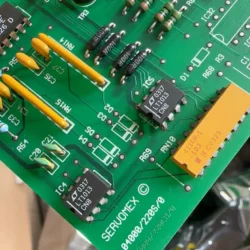 SERVOMEX Circuit Board Model 04000/220S/0 - Precision Control