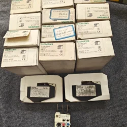 SIEMENS 3UA5240-0E Thermal Overload Relay - Efficient Control