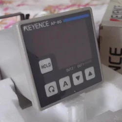 Keyence AP-80 Flow Meter - Accurate Liquid Measurement