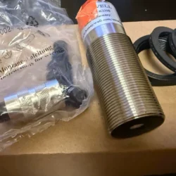 Honeywell Ultrasonic Sensor Model 942-A4M-2D-K220S - Accurate Sensing