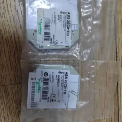 Schneider Controller Module ABS2SC01EB - Industrial Control