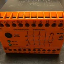 DOLD Safety Relay BN5983 - Reliable Industrial Safety Control