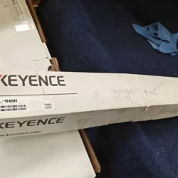 KEYENCE GL-R48H Safety Light Curtain for Industrial Safety