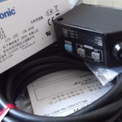 Panasonic LX-101 Photoelectric Sensor for Precise Detection