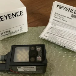 SR-X300W KEYENCE Scanner | High-Performance Barcode Reading