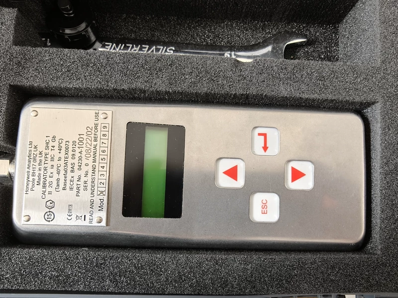 Gas Calibrator Honeywell 0/08/22/02 X2345678 Sensor Tester