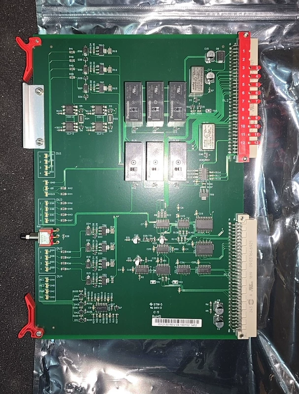 Relay Output Card Elekta 1512130 - Reliable Switching