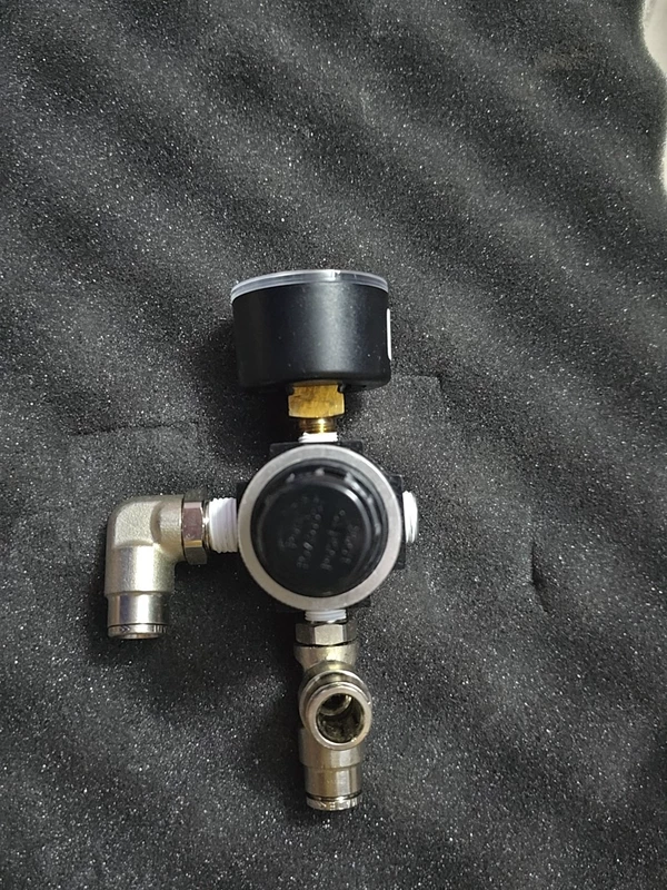 Precision Pressure Regulator Siemens 2021637-001 for Automation