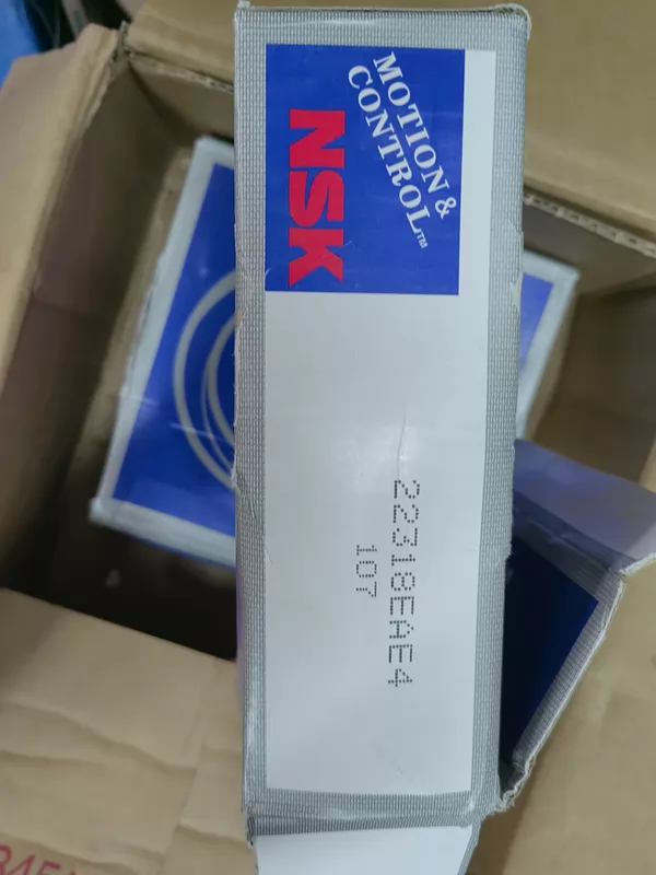 Heavy-Duty Spherical Roller Bearing NSK 22318EAE4 90mm