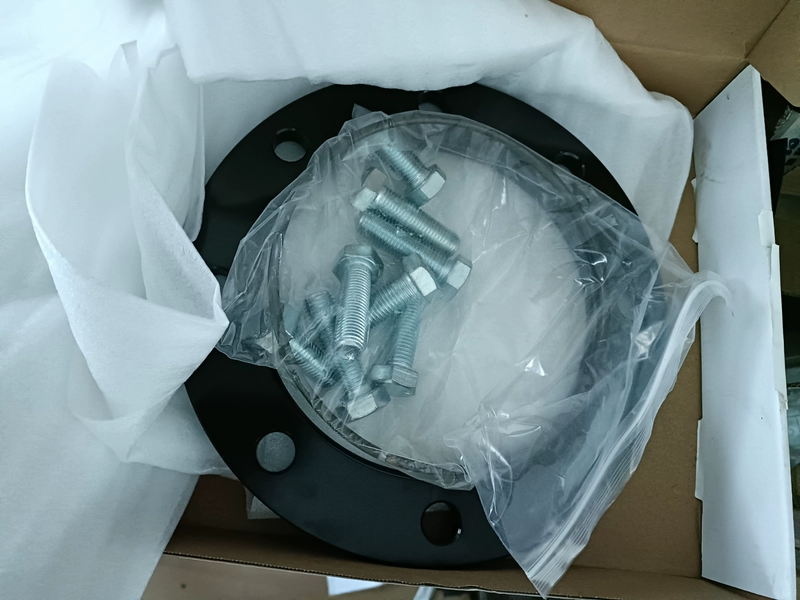 Vacuum Flange Leybold 26751T - Precision Sealing Component