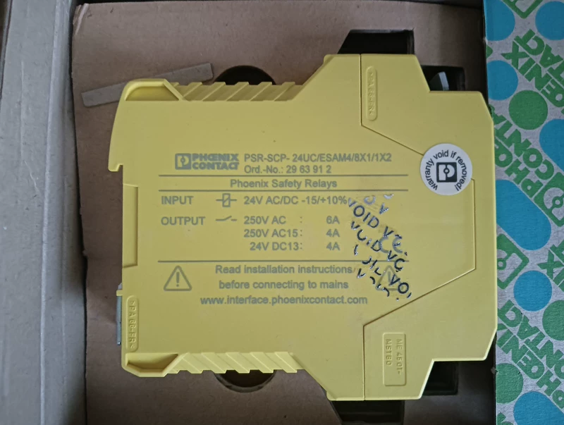 Safety Relay Module Phoenix Contact 2963912 PSR-SCP-24UC