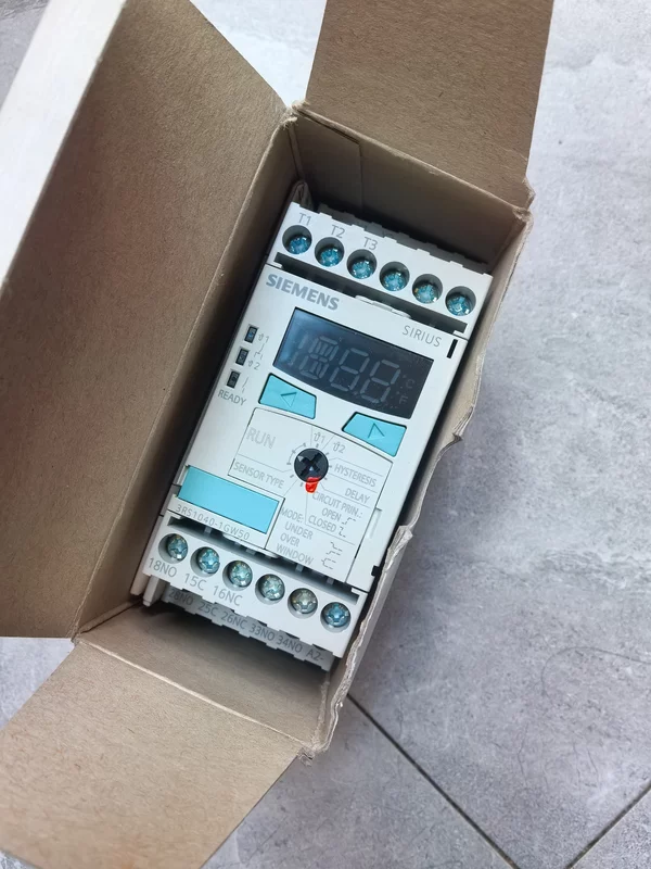 Temperature Monitoring Relay SIEMENS 3RS1040-1GW50 DIN Rail