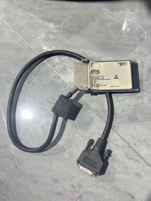 Industrial Pendant Control Station Schneider 467NHP81100 - Durable