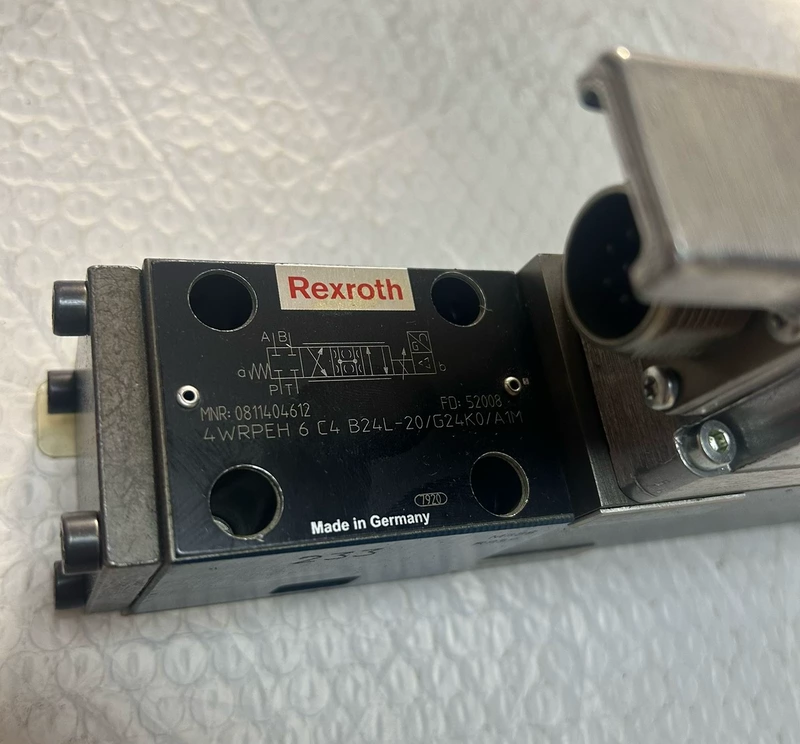Proportional Directional Valve Rexroth 4WRPEH 6 C4 B24L-20/G24K0/A1M