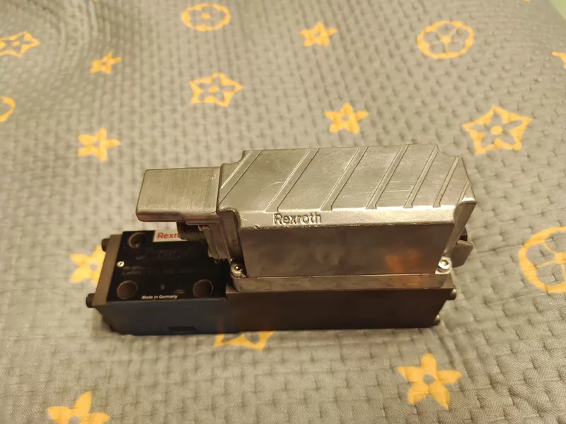 Proportional Servo Valve Rexroth 4WRPEH6 C4 B12L-20