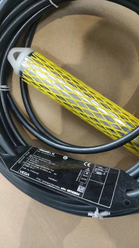 Submersible Pressure Probe VEGAWELL 52 with 4-20mA Output