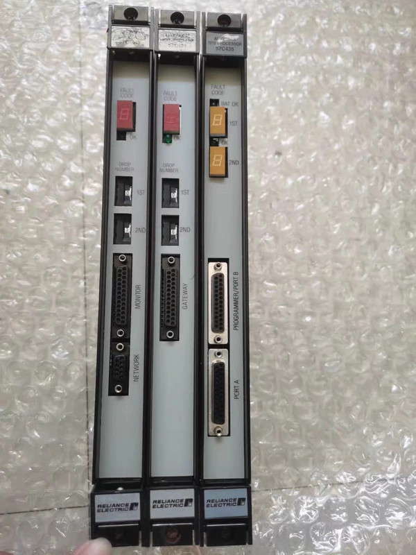 Card Module Reliance Electric 57C404B for Control Systems