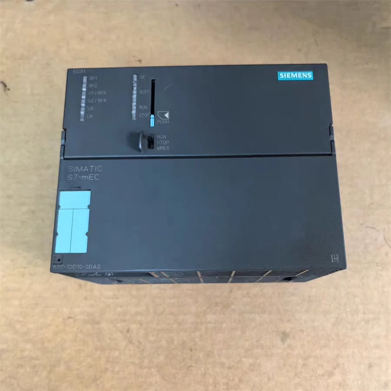 Industrial Control Module Siemens 6ES7 677-1DD10-0BA0 Module