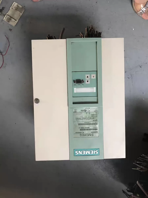 DC Drive SIEMENS 6RA7018-6DV62-0 - Industrial Grade
