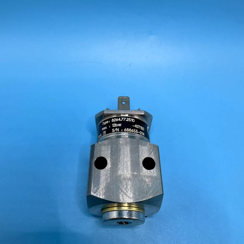 High-Pressure Sensor Trafag 8264.77.2510 with 4-20mA Output