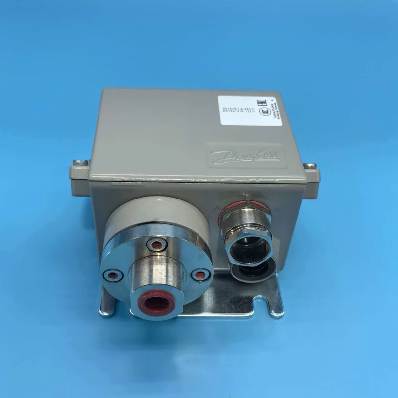 Pressure Switch Danfoss CAS145 060-316166 for HVAC Systems