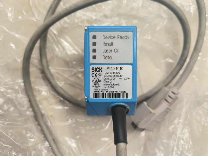 Industrial Barcode Scanner SICK CLV410-1010 1015427 Reader