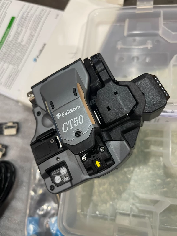 Fiber Optic Cleaver Fujikura CT50 - High Precision Tool
