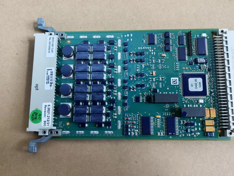 Digital Output Module HIMA D4OC-5.2621.21/31 SIL 3