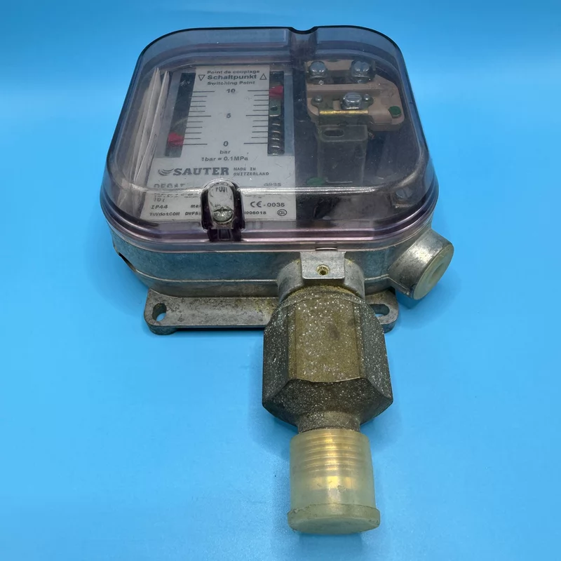 Differential Pressure Switch SAUTER DFC17B76 F001 for HVAC