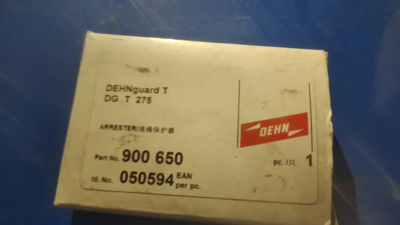 Type 2 Surge Protector DEHN DGT275 050594 DIN Rail Mount