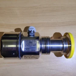 Industrial Pressure Transmitter Endress+Hauser FMB50-4R80/0 with HART