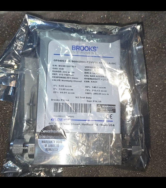 Precision Mass Flow Meter BROOKS GF040CXXC - Accurate & Reliable