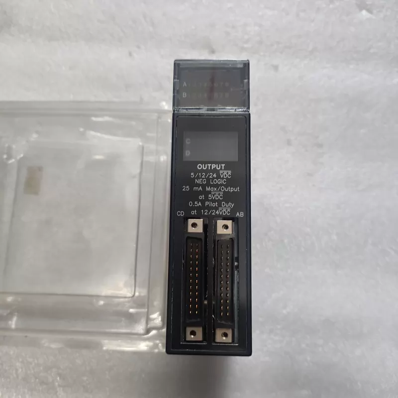 Output Module 12/24V DC GE IC693MDL752D for PLC Systems