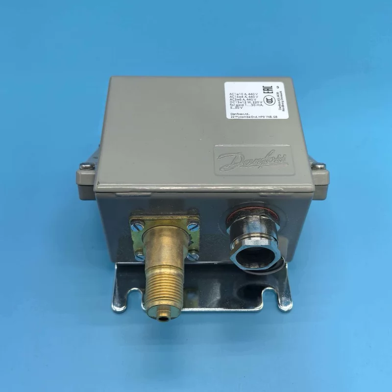 High-Pressure Switch Danfoss KPS35 060-3100 Control Unit