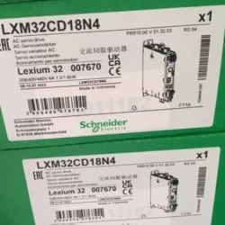 Schneider Electric LXM32CD18N4 Servo Drive 50-61Hz