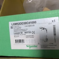 Schneider LXM52DD30C41000 Servo Drive 3A 401V